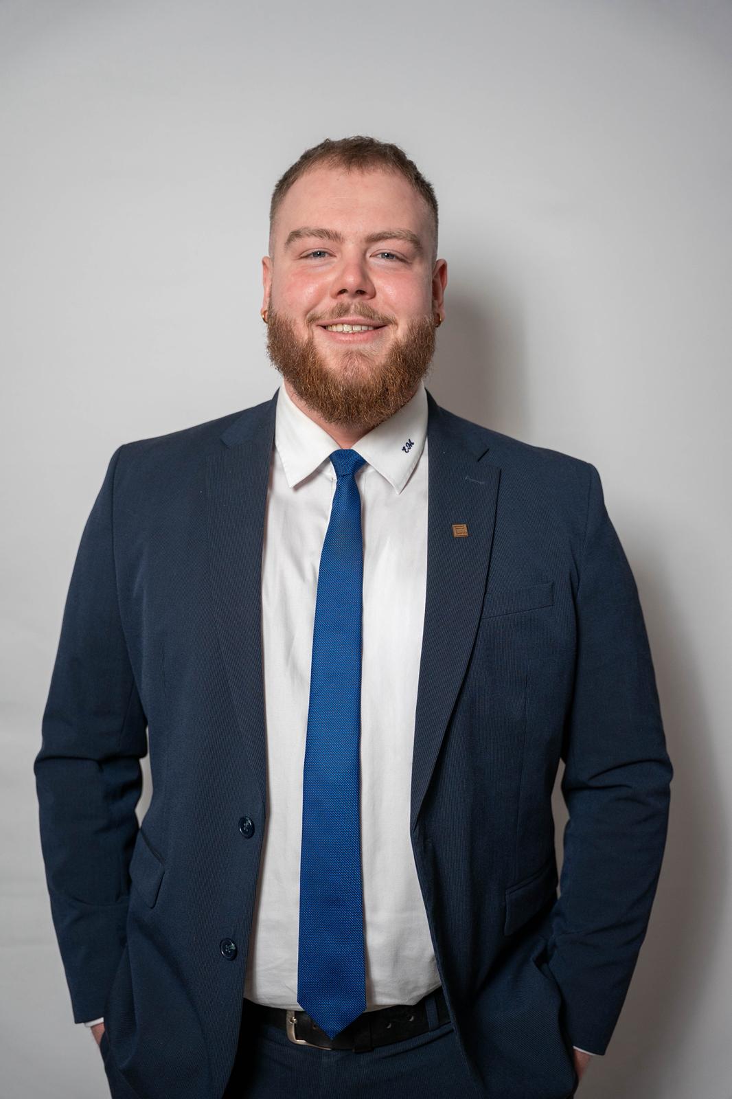 Erik Manvajler - Finanzberater bei EM Finanzen